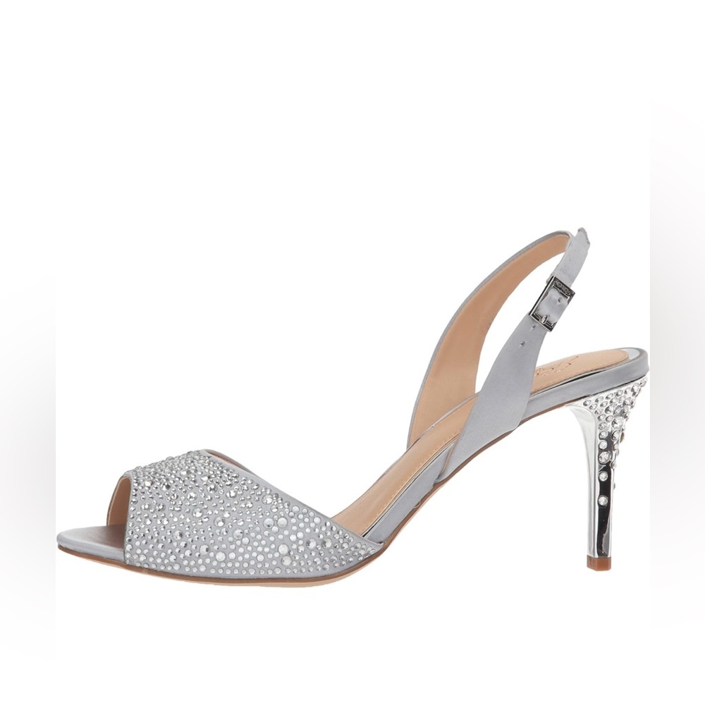 New! Jewel Badgley Mischka Women's Tanner Sandal, silver. Size - 7.5